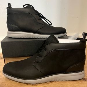 NWT!! Ugg Men’s Union Chukka Weather Proof Black Boots Size 10